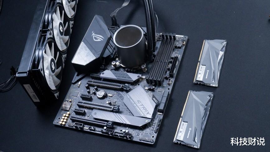 游戏手机|买机箱送RGB风扇,酷冷至尊MB520 MESH,实惠才是最重要