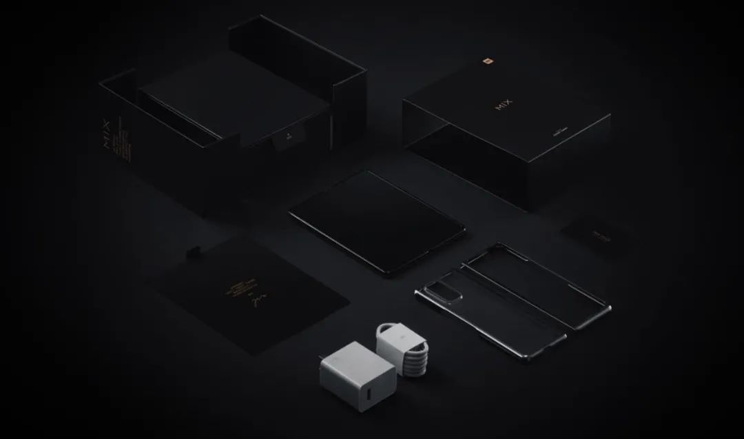 工资条|不送充电头已成惯例，法国版iPhone取消原装耳机，苹果做得对吗？