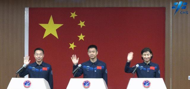 神舟十四号即将出发,三名航天员公开亮相,为何此次任务最复杂?