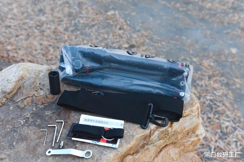 碳纤维|便携出行,出图效率重量极轻-佳鑫悦碳纤维反折三脚架