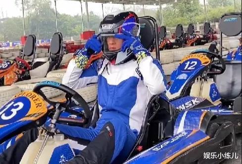 步惊云|乐山步惊云：造型霸气，神态酷似何润东，美女们抢着要做楚楚孔慈