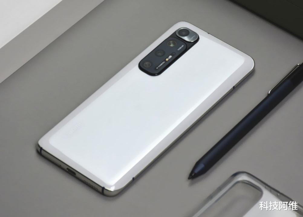 小米科技|小米10S最新售价确认，256GB版本跌至新低，小米12都不香了