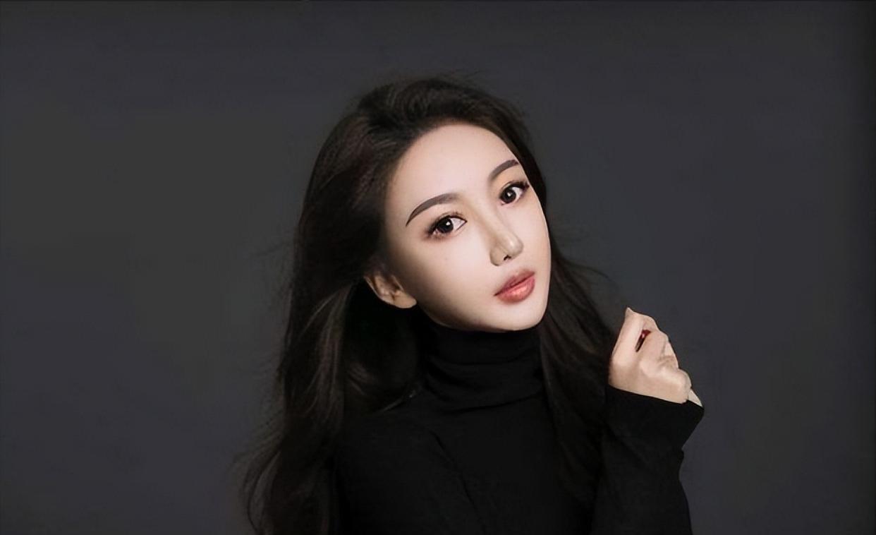 黄晓明|叶柯疑住进baby婚房，手指纹“M”示爱黄晓明，愿意妥协不要婚礼