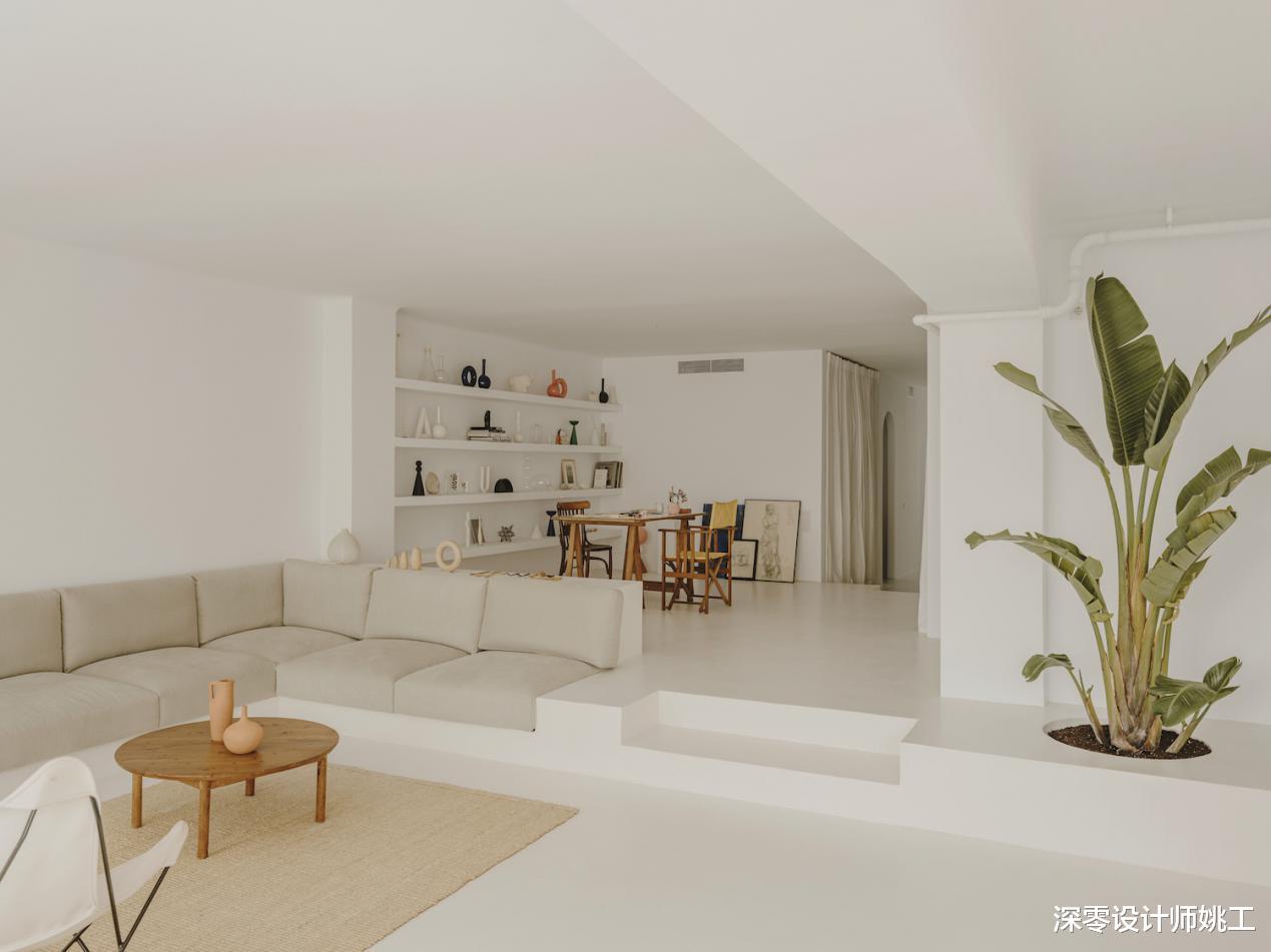 她家,让人一见倾心!整物微水泥打造,简单舒适氛围中带有高级感