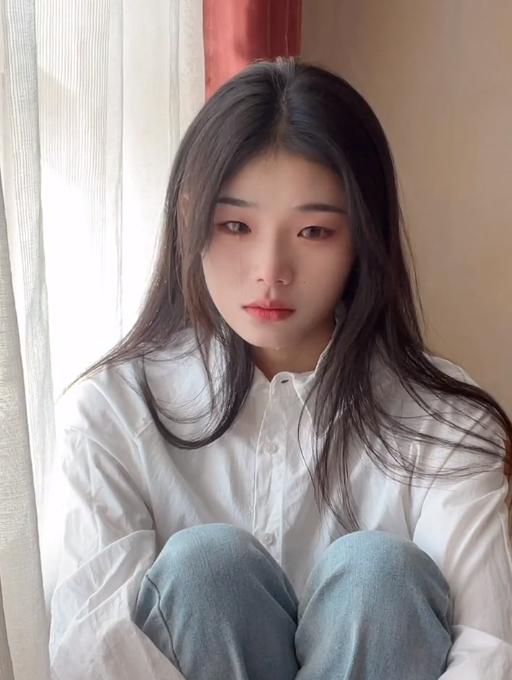 惠然|“嘎羊少女”出轨对象刘伟现身了:高调发小视频秀恩爱,惠然露脸