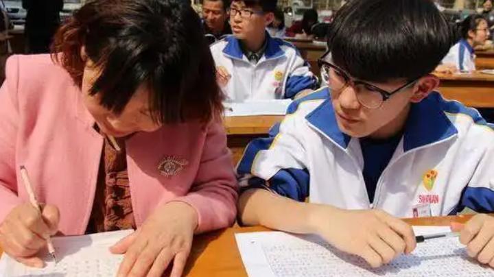 学霸|这种父母“职业组合”火了，学霸产出率很高，收入不是主要因素