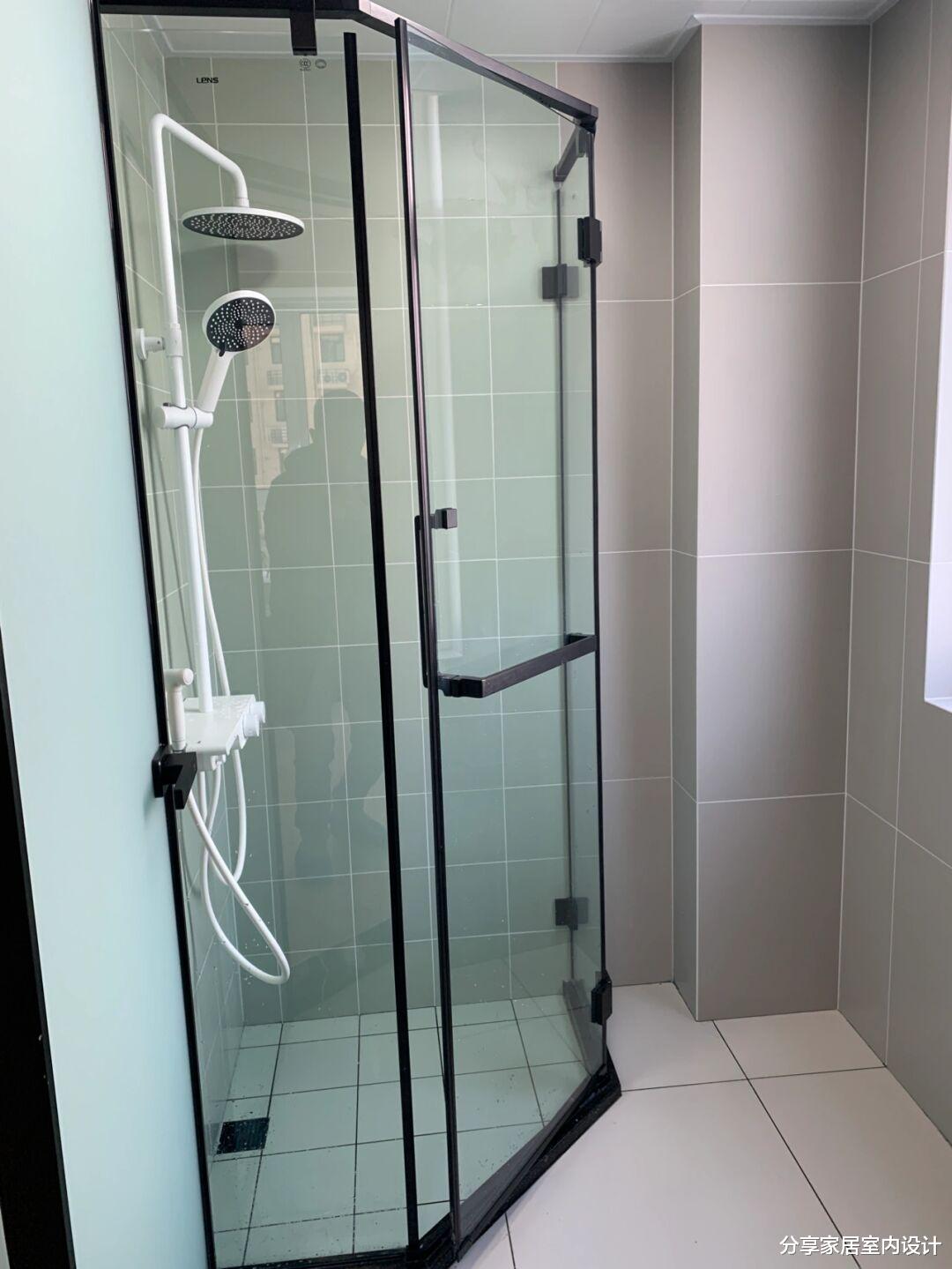 看她家历时五个月装修的新房,打扫干净准备添置家具,先分享一下