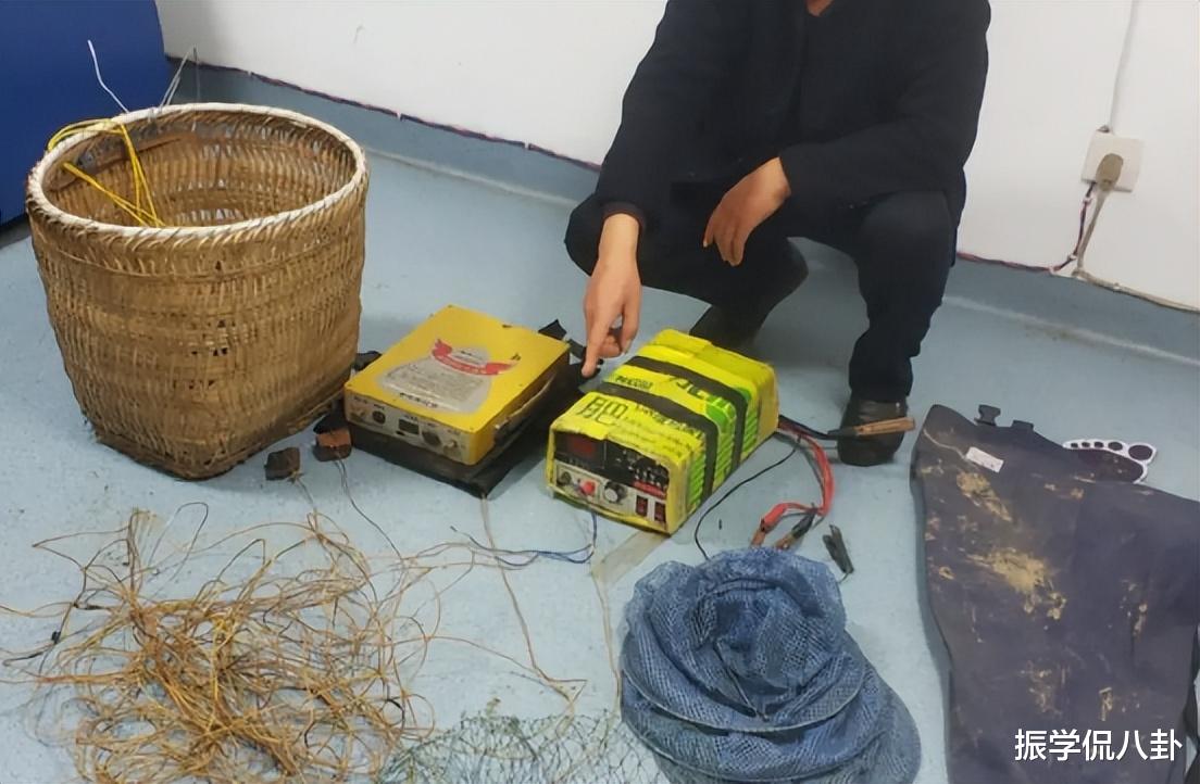 2男子“电鱼”被抓,为何屡禁不止?