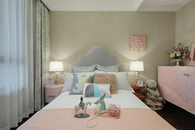 110㎡现代，硬装稳重端庄，软装配色鲜活，满屋舒适气质