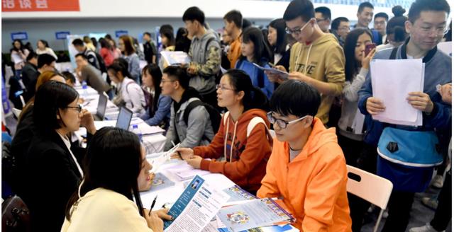 招聘|“南方电网”公开扩招,月薪8300左右令人心动,满足条件别错过