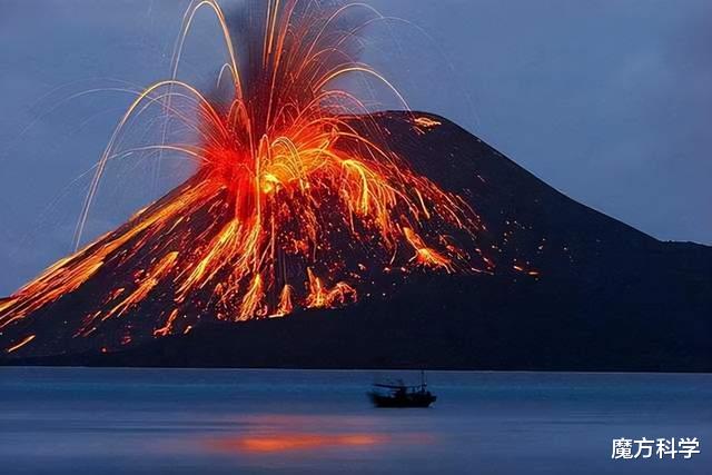地球在自救?世界最大活火山突然喷发!究竟有何影响、危害有多大
