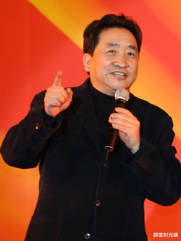 姜昆|洋人相声演员大山拜师姜昆，娶重庆美女结婚生子，为何最后回国了