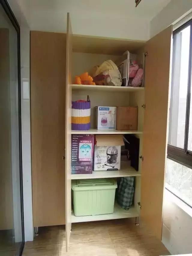 阳台打一个柜子,多出好几平,相当于帮我们赚了几万块