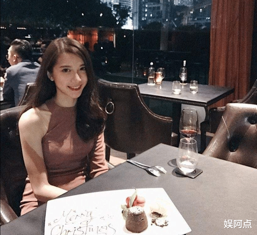 林宣妤|林宣妤疑似隔空表白李泽楷，文字间爱意浓浓！郭嘉文已没有退路