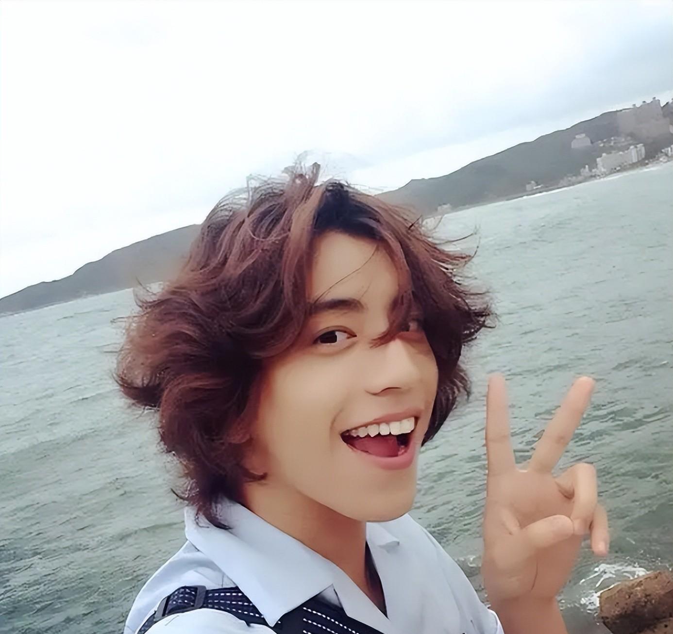 王大陆|人风流、情史混乱,公开场合“遛鸟”的王大陆是真敢玩啊