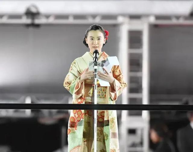 芦田爱菜|又一女星官宣喜讯，全网祝福：果然，没爱错人！