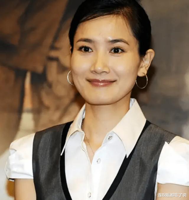 侯勇|50岁侯勇三婚再娶90后，独自带孩子的前妻潘雨辰怎样了？