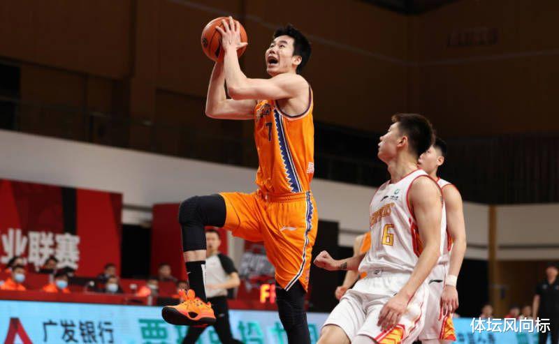 中国男篮|拒绝躺平！国内4将冲击NBA，2人大有希望，中国男篮欲复制08巅峰
