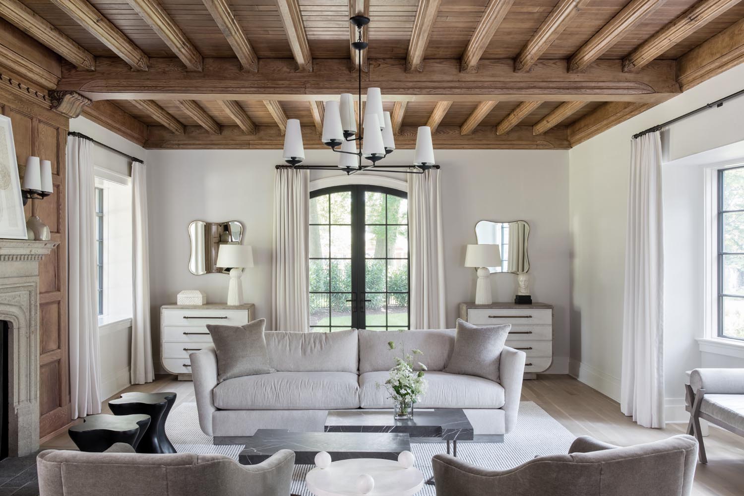 始建于1928年的英国都铎庄园建筑，曾是美国参议员的家