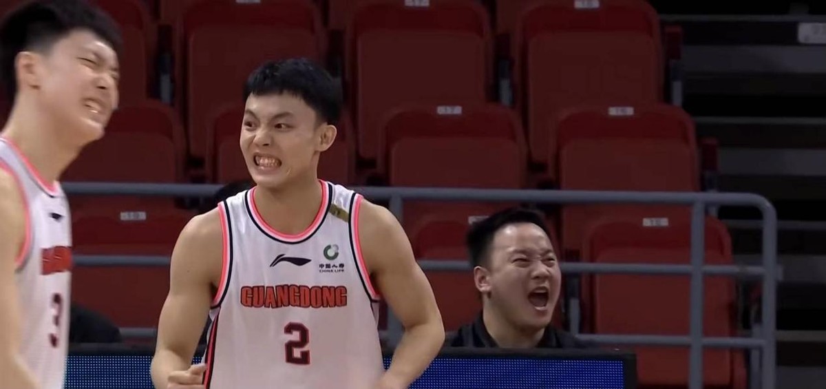 广东男篮|46分16篮板，广东本土双子星大爆发！一人仅1米78，一人35岁