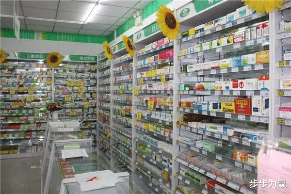 短发 街边大量实体店倒闭，这三个行业却没受影响不减反多，怎么回事
