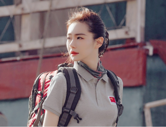 戚薇|戚薇：读书时情书收到手软，本以为是太自恋，看完旧照，惊艳了