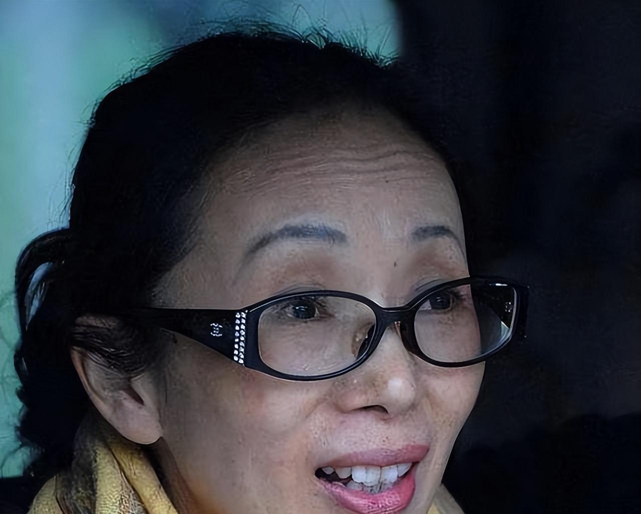 黑龙江女首富戴秀丽,身价95亿却惨遭离婚,丈夫:不喜欢太富裕