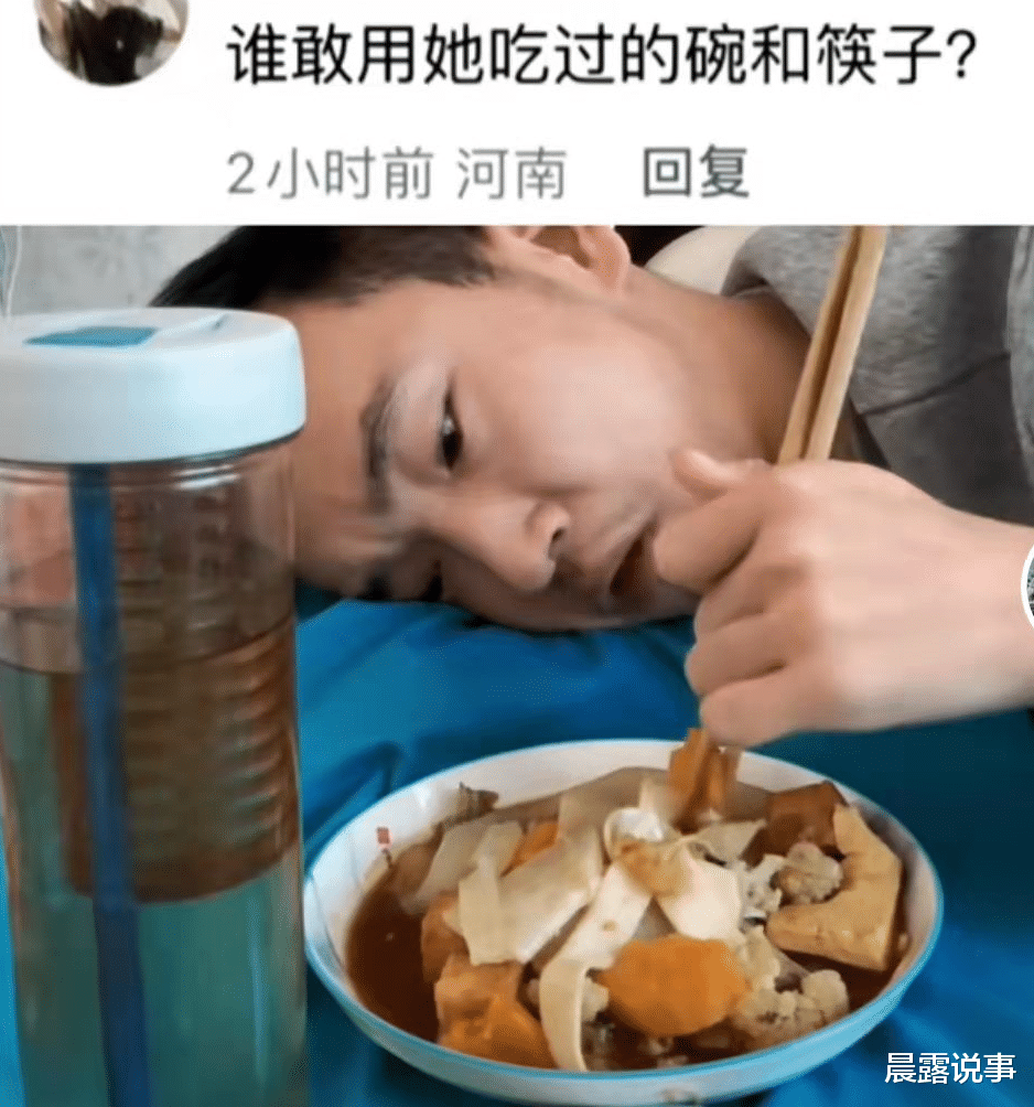 甘肃:脑瘫男孩每天躺着吃饭,网友:养着的意义在哪?
