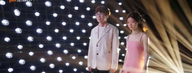 毛不易|《声生不息》毛依组合《分分钟需要你》露端倪，郎有情妾有意？