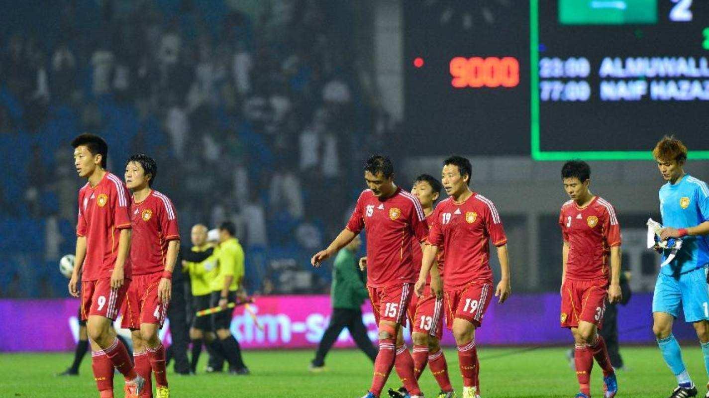 日本队|0-2！中国男足惜败日本队，日本守门员却说不敢和中国队比赛