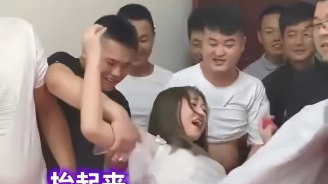 伴娘被4伴郎调戏，反击后两死两伤，网友：法院的判决大快人心