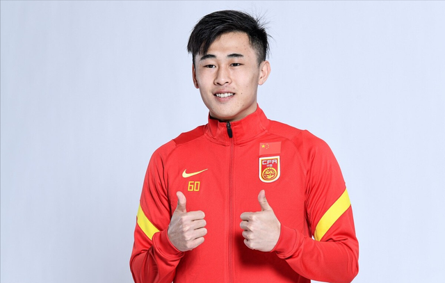 戴偉浚|對陣日本越南喜獲優(yōu)質(zhì)前腰！記者：戴偉浚已具備代表國足出場資格