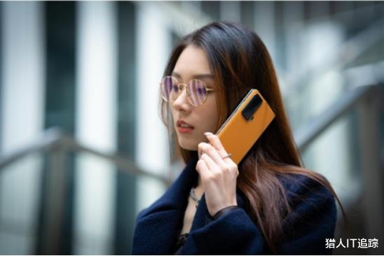 电影|解锁情人节拍照新玩法,荣耀Magic V前后协同拍出高质量逼格照