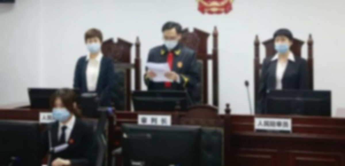 离婚6年，前夫一夜暴富赚了700万，女子：给我100万