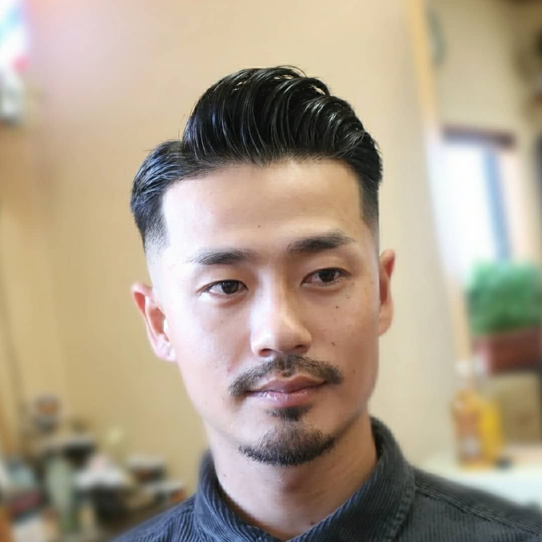 紧身裤 2022春节男发怎么剪？我看好这几种，帅气堪比换脸