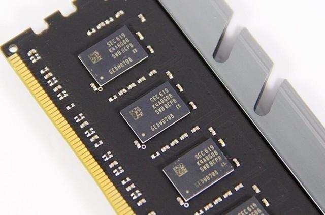 拥抱|愉快买买买:价格大跌 拥抱32G内存吧