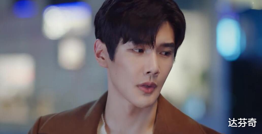 许绍洋|相貌平平却一直演男主的8位男星，扮酷耍帅演霸总，谁最让人尴尬