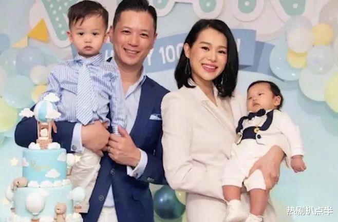 蔡少芬|那些拼三胎的香港女星，有人老得白发爬头，有人依旧少女感满满