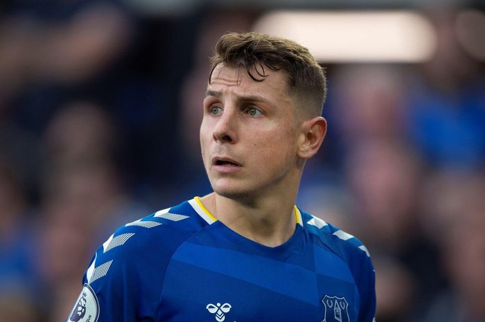 |英超冬窗轉(zhuǎn)會(huì)匯總！曼城繼續(xù)“偽9號(hào)”實(shí)驗(yàn)，切爾西后防解散