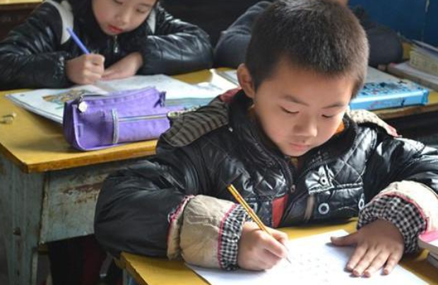 赵今麦|赵今麦字体突然大火,呆萌可爱又不失大气,阅卷老师都爱不释手