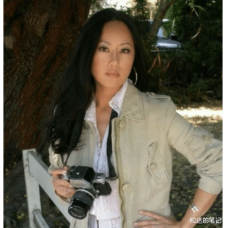 章小蕙|她败光两大富豪亿万家产,十几万的裙子穿一次就扔,如今变成这样