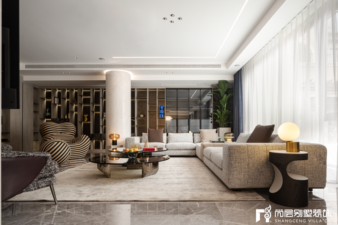 700m2现代美宅,包容了三代人不同的阅历与审美