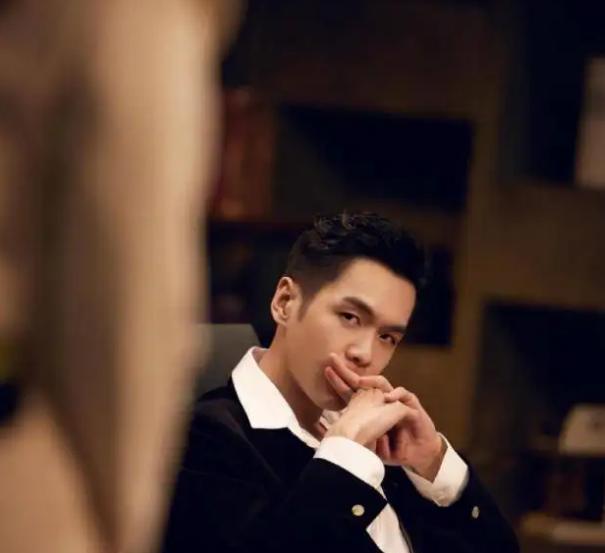 陈飞宇|靠家人资源捧红的明星:杨志刚要谢谢哥哥,陈飞宇仰仗爸爸