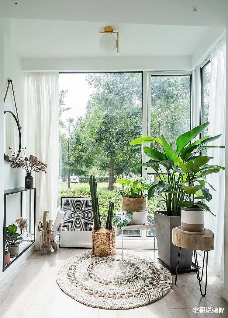 52岁阿姨买下61㎡一楼住宅独居,装修那叫一个高级大气,让人羡慕