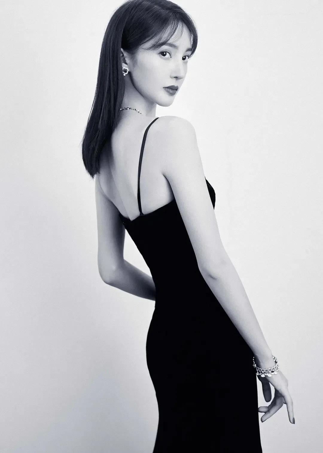 金晨|顶级性感名模金晨,冷感、美艳,出类拔萃