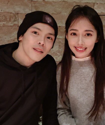 向佐|郭碧婷的早期旧照到底有多美？向佐真是没眼光