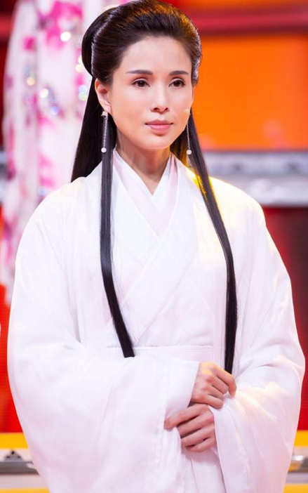 经典|硬扮当年角色,好好的经典被自己一手毁掉,我想关掉电视机