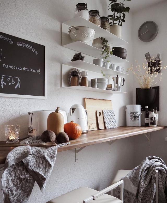 给家调个美好的中性色调,搭配贴心宜家家具,宅家可以感受小确幸