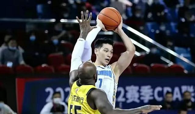 北京男篮|CBA前瞻，顶级内线之争，深圳胜山东，琼斯破防，吉林爆冷胜北京