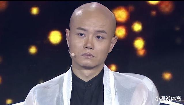 曹格|酒后咸猪手、香槟对瓶吹,这些借酒释放的明星,有男有女都是大牌